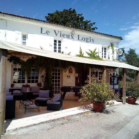 Le Vieux Logis De Clam Hotell Exteriör bild