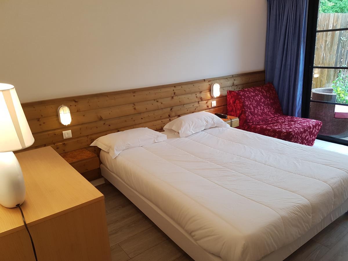 Le Vieux Logis De Clam Hotell Exteriör bild