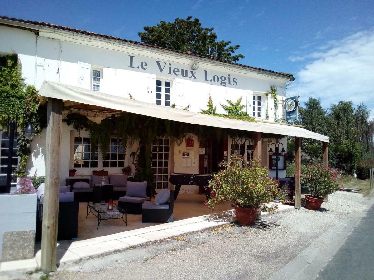 Le Vieux Logis De Clam Hotell Exteriör bild