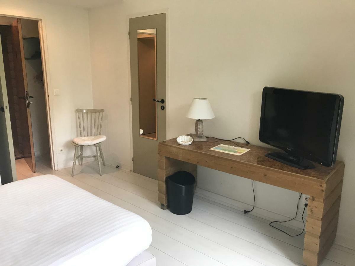 Le Vieux Logis De Clam Hotell Exteriör bild